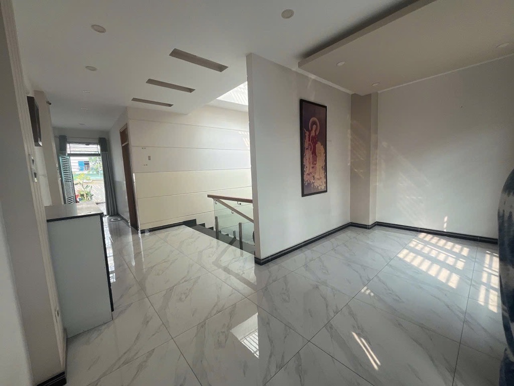 Mặt tiền chợ Bùi Minh Trực ngang 6x23 xây dựng 4 tầng chỉ 15 tỷ 3 - Ảnh 3