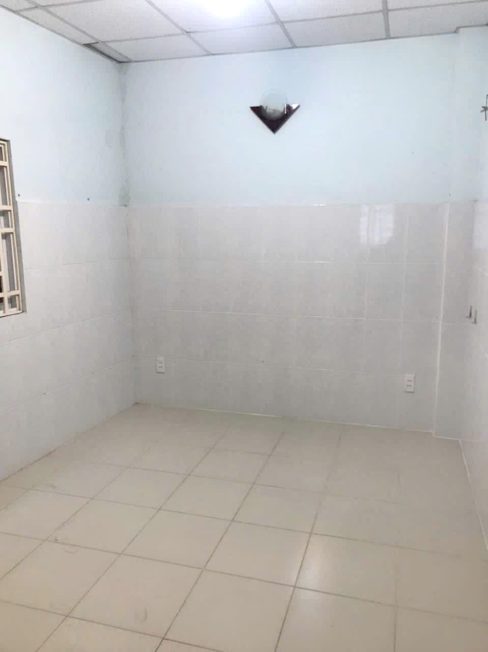 Nhà 3 tầng hẻm 165 đường Cống Quỳnh P.Nguyễn Cư Trinh Q1 - Ảnh 4
