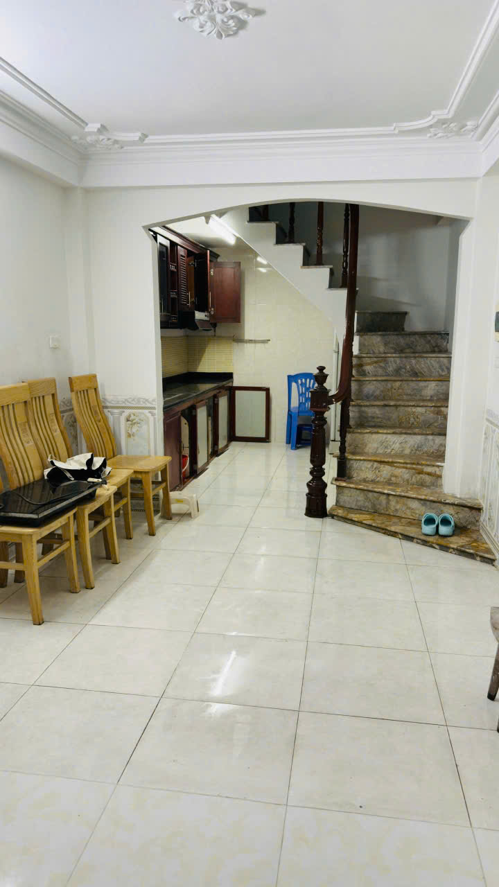 Chính chủ cho thuê nhà 5 tầng,3 ngủ, 3WC ngõ 155 ,ngách 51, Tổ 2 P Yên Hoà Q Cầu Giấy - Ảnh 1