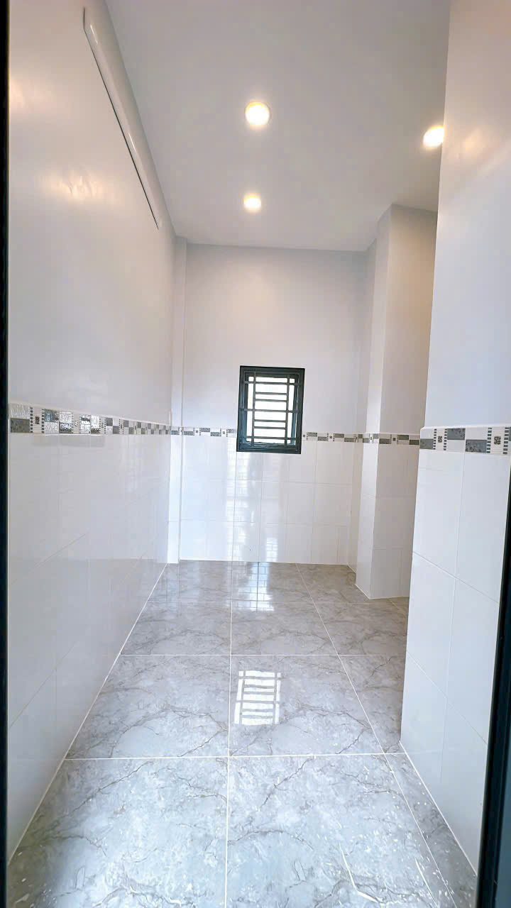 KÈO THƠM PHƯỜNG 16 - QUẬN 4 – NHÀ 2 LẦU GIÁ CHỈ 1.8 TỶ - Ảnh 2