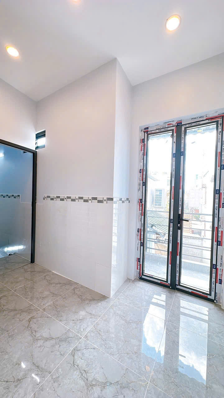 KÈO THƠM PHƯỜNG 16 - QUẬN 4 – NHÀ 2 LẦU GIÁ CHỈ 1.8 TỶ - Ảnh chính