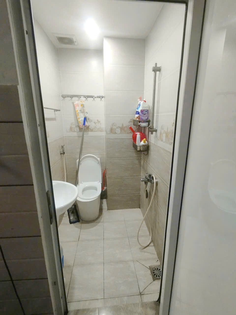 Nhà 5 tầng nở hậu hẻm Âu Dương Lân P2Q8. Giá 6,95 tỷ TL - Ảnh 3