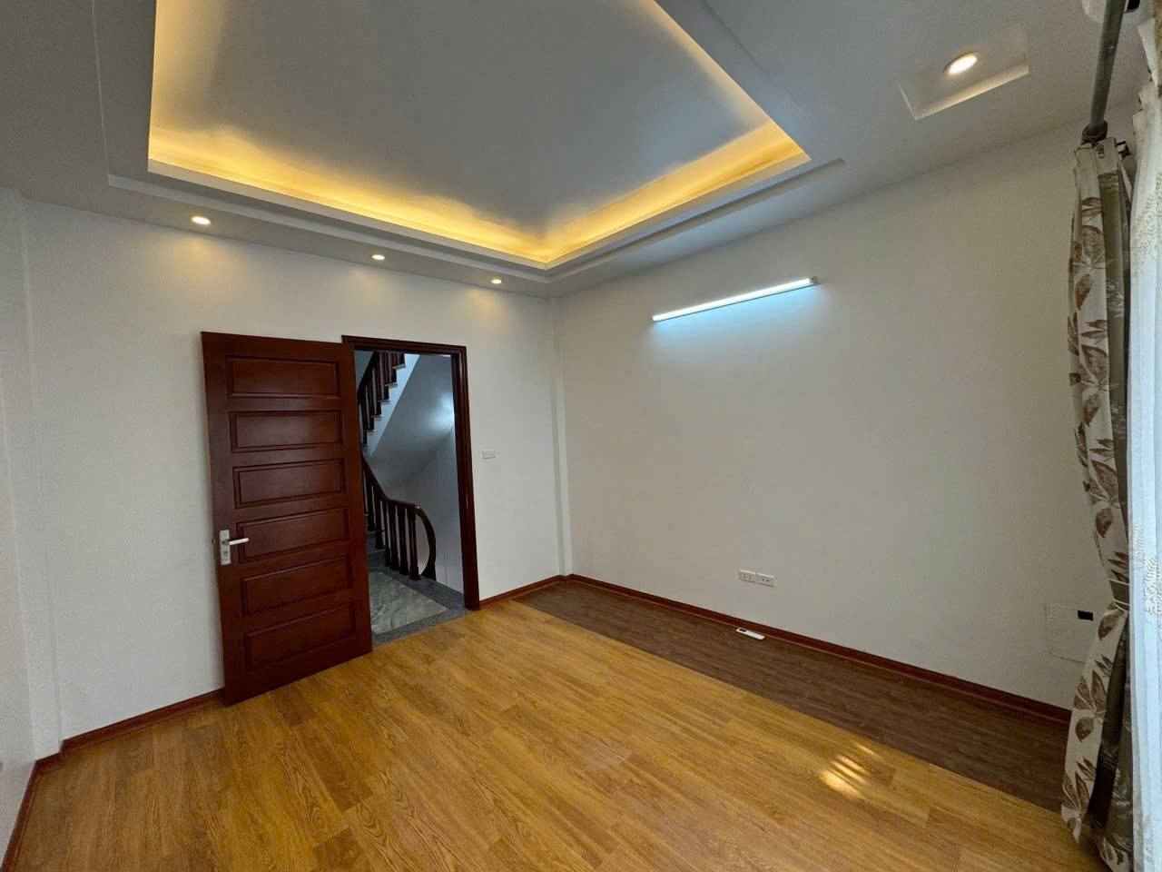 BÁN NHÀ NGỌC THỤY – LONG BIÊN – GẦN CẦU CHƯƠNG DƯƠNG - Ảnh 3