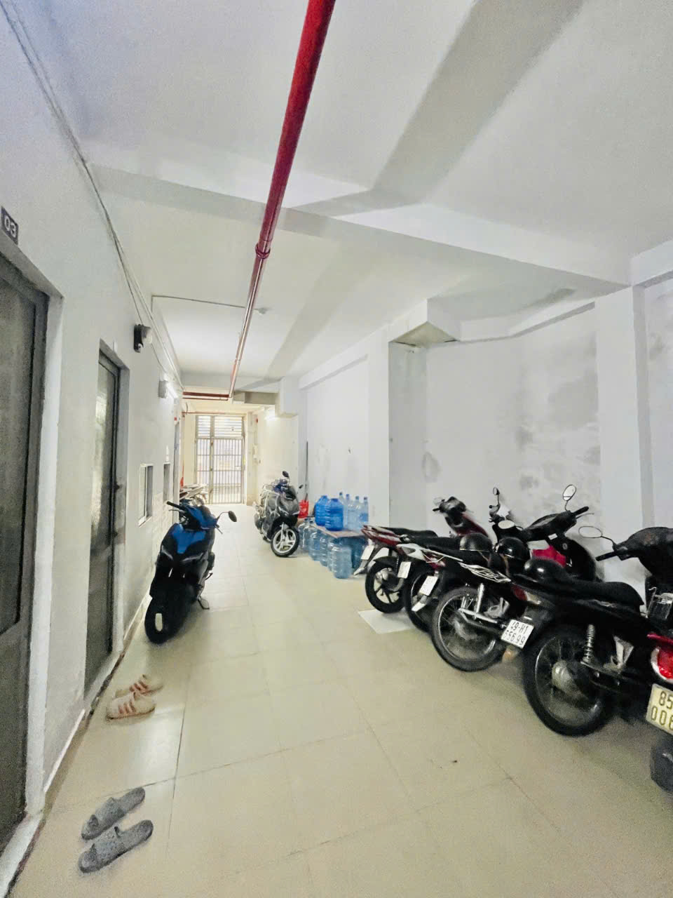 Bán CHDV dòng tiền 170tr/th -Tân Hương Tân Phú-170m2-5 Tầng thang máy - 27.5 ty - Ảnh 1