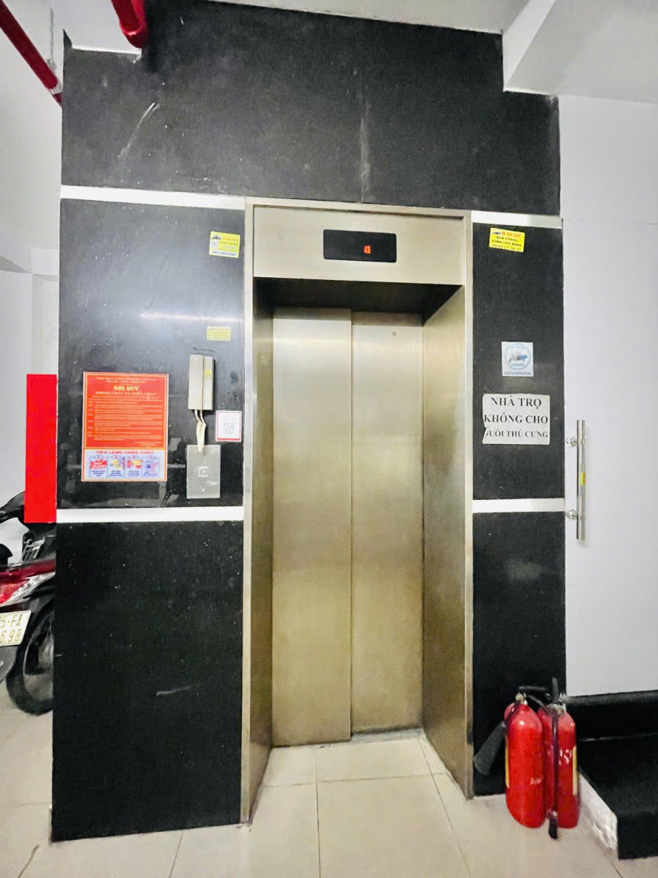 Bán CHDV dòng tiền 170tr/th -Tân Hương Tân Phú-170m2-5 Tầng thang máy - 27.5 ty - Ảnh 2
