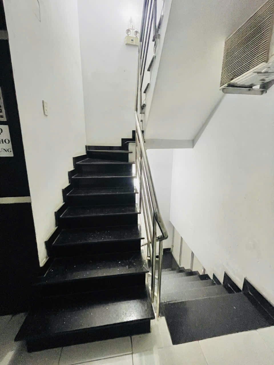 Bán CHDV dòng tiền 170tr/th -Tân Hương Tân Phú-170m2-5 Tầng thang máy - 27.5 ty - Ảnh 3