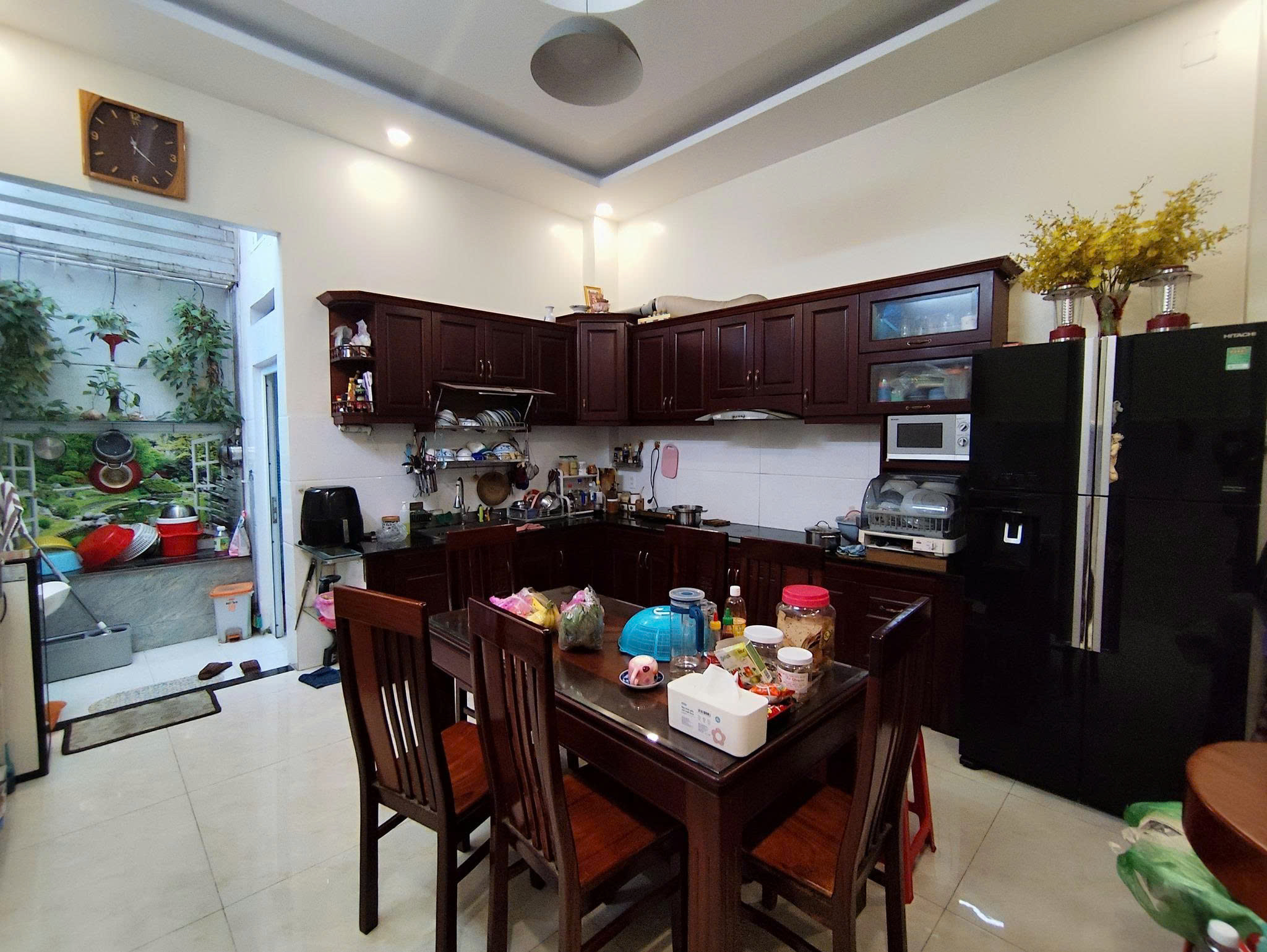 Bán nhà Hẻm nhựa 6m, Nguyễn Thế Truyện - thông Tân Sơn nhì, 4,4x22m, 4 T - 6PN, 13,5 tỷ. - Ảnh 1