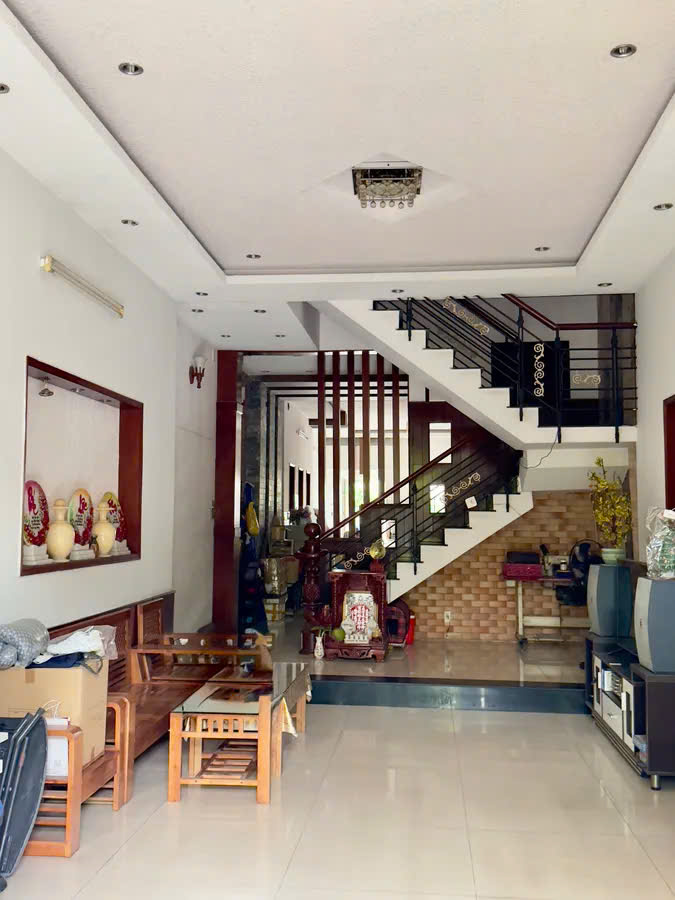 Bán nhà phố 3 tầng khu kinh doanh Hà Huy Giáp Q12 ngang 4.5m 99m2 sát Gò Vấp chỉ 9.8 tỷ. - Ảnh 3