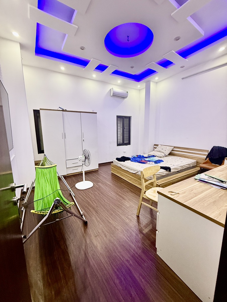 Bán nhà phố Thanh Nhàn, ngõ thông ra Hồng Mai, hàng xóm thân thiện chủ nhiệt bán 62m2 giá 10.5 tỷ - Ảnh 2