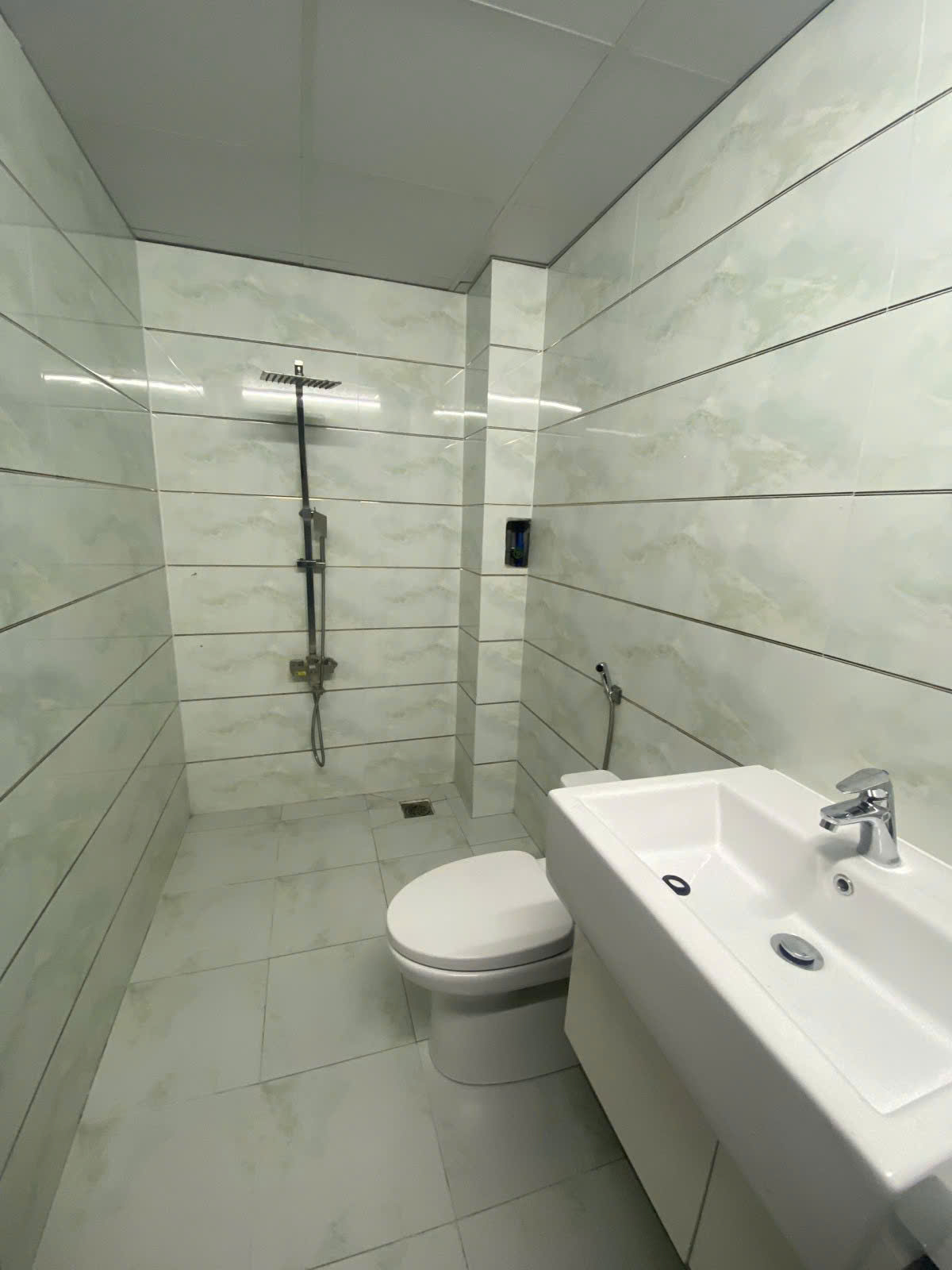 Bán nhà Nguyễn Văn Đậu - oto ngủ ngon -54m2 - 5 tầng - 4 pn- sổ a4 - 8.x tỷ - Ảnh 2