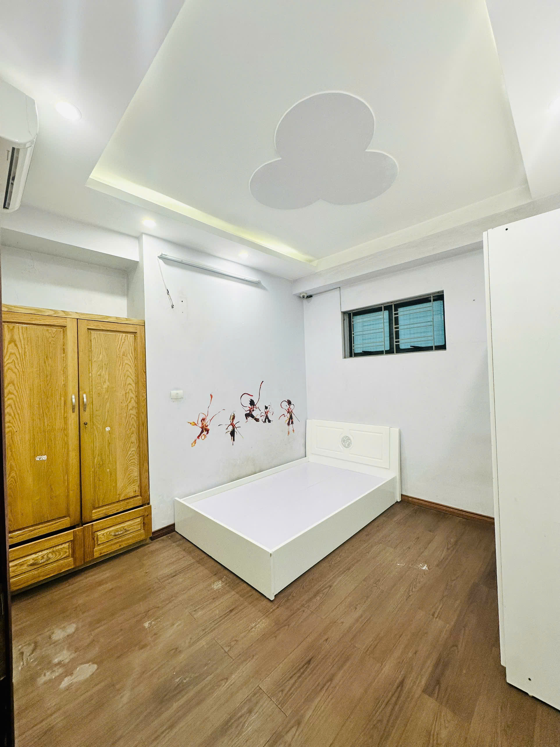 Bán căn hộ chung cư VP3 Linh Đàm, Hoàng Mai, sổ đỏ, 93m2 3 ngủ view hồ 5.55 tỷ - Ảnh 3