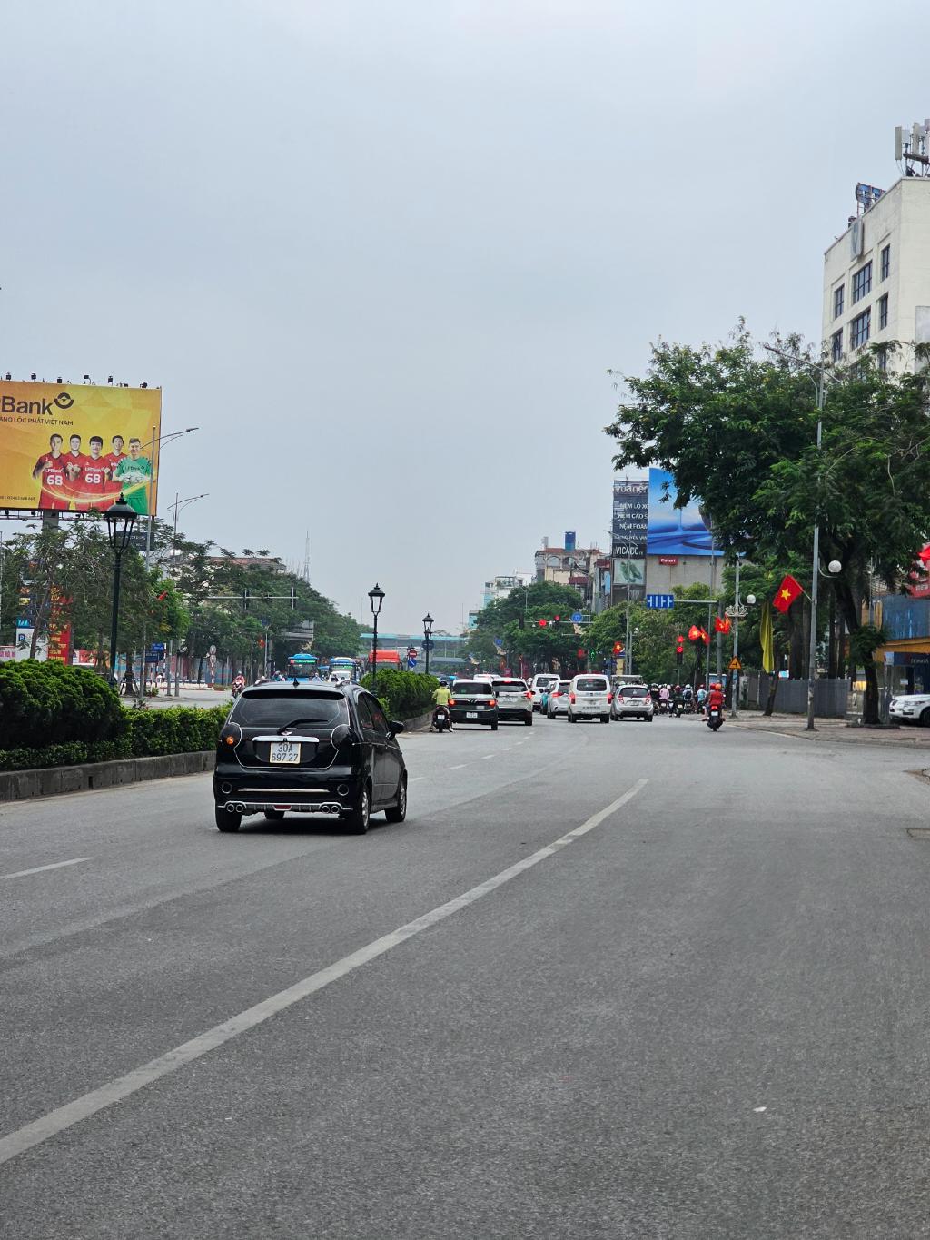 💥💥💥 NHÀ MỚI KONG, 15m RA PHỐ #NGUYỄNVĂNCỪ - LONG BIÊN - Ô TÔ VÀO NHÀ - #THANGMÁY - CHÀO 9,x TỶ - Ảnh 3