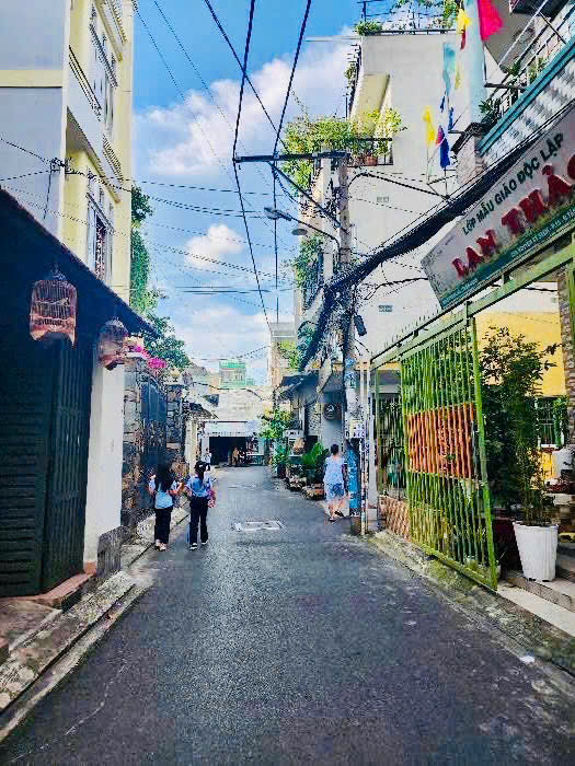 Bán nhà hẻm xe hơi, 1 trục thẳng chợ Tân Trụ, Nguyễn Sỹ Sách, P.15, Tân Bình , chỉ hơn 4 tỷ thương - Ảnh chính