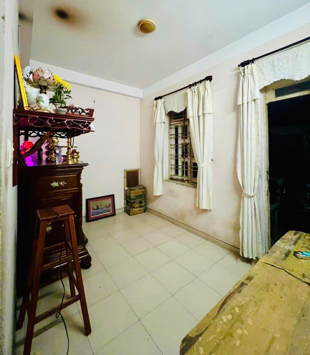 Bán nhà ngang 4.3m, Huỳnh Văn Nghệ, 3 tầng, hẻm nhựa 5m thông, chỉ 6 tỷ hơn thương lượng - Ảnh 3
