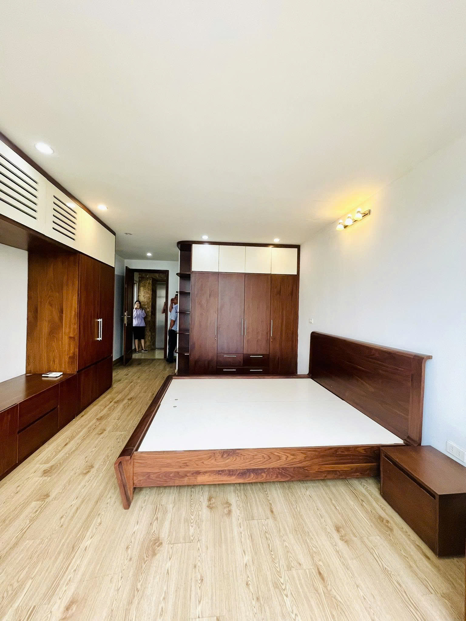 Bán nhà Nghi Tàm mặt phố 40m 7 tầng thang máy, ô tô đỗ cửa, giá 19 tỷ – kinh doanh, cho thuê cực tốt - Ảnh 7