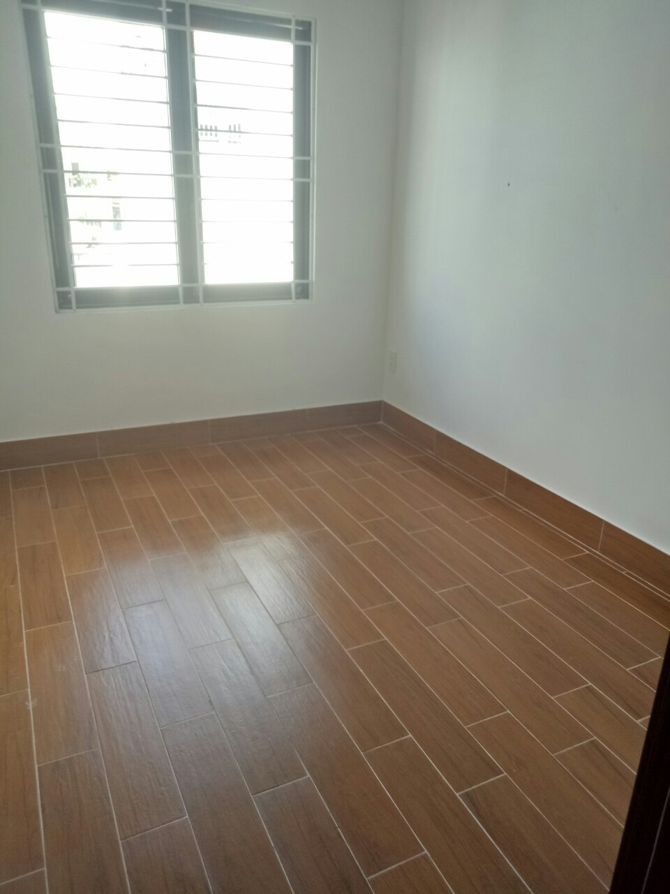 10. TL13 - CẶP NHÀ SỔ HỒNG -CHỢ CẦU ĐỒNG- 2 LẦU ,4PN - ĐƯỜNG 5M- 2.680TỶ. - Ảnh 3