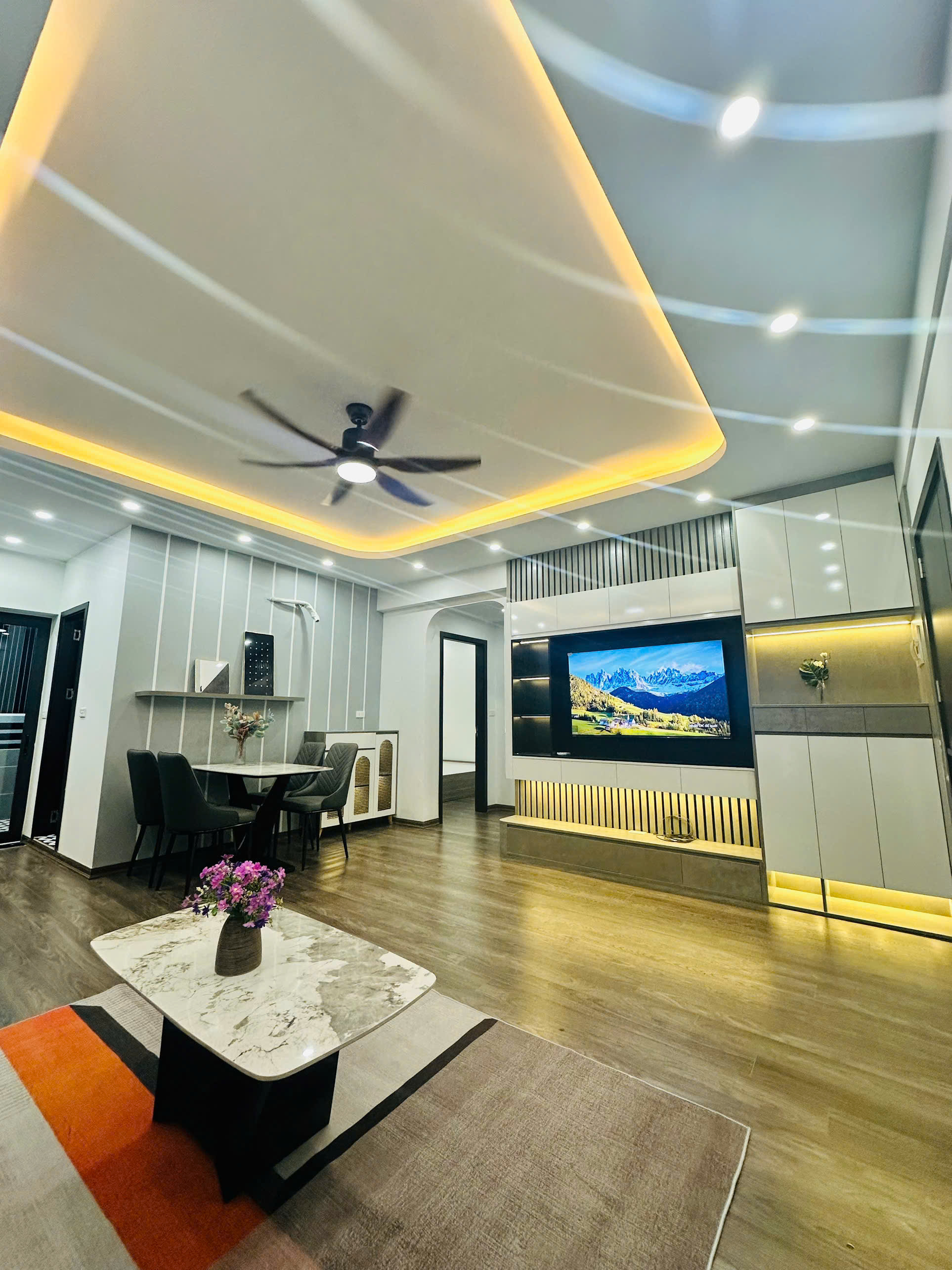 Bán căn hộ chung cư CT4B-X2 Bắc Linh Đàm, Hoàng Mai, 68m2, 2 ngủ, giá 4.4x tỷ - Ảnh 2
