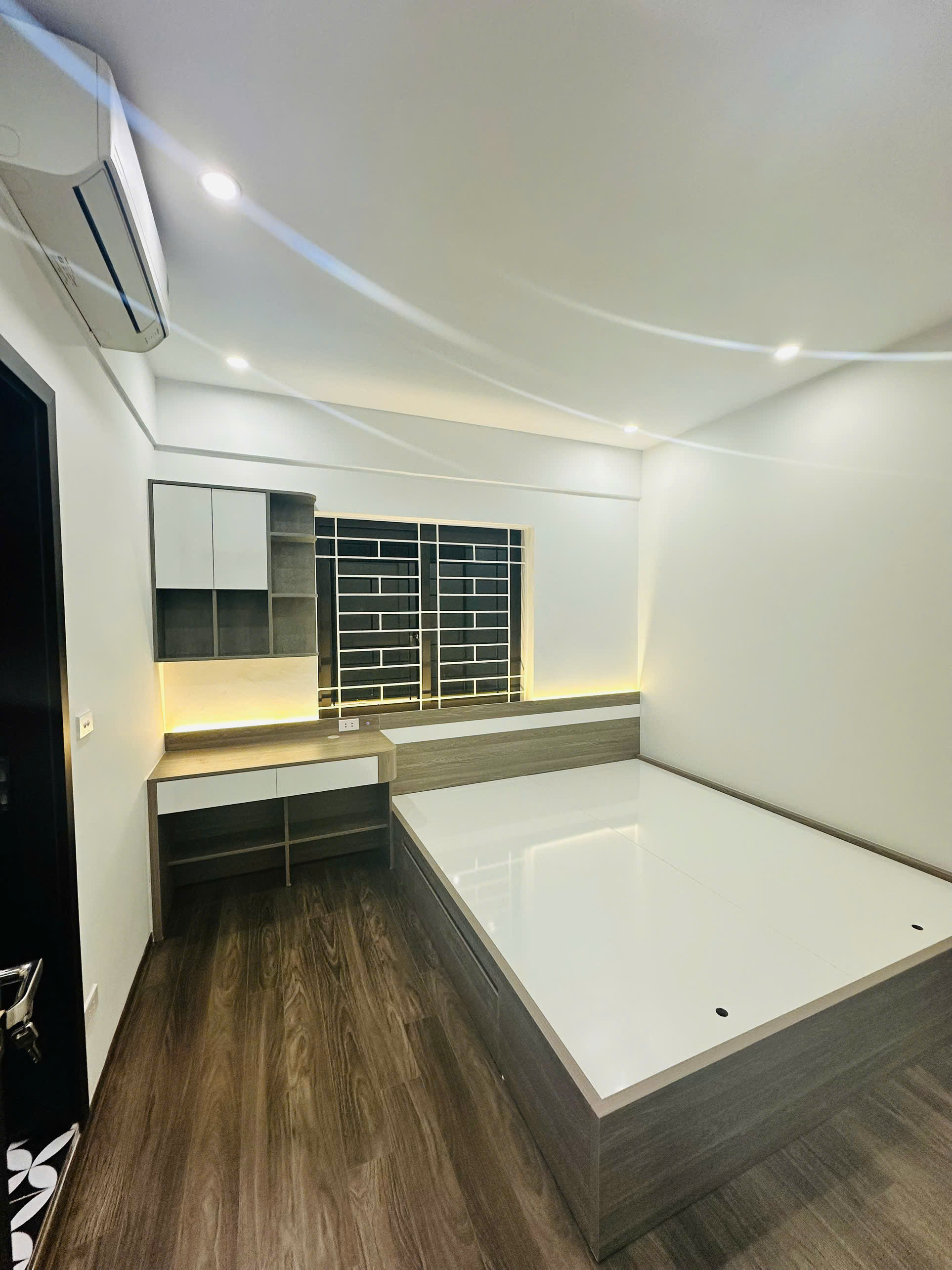 Bán căn hộ chung cư CT4B-X2 Bắc Linh Đàm, Hoàng Mai, 68m2, 2 ngủ, giá 4.4x tỷ - Ảnh 4
