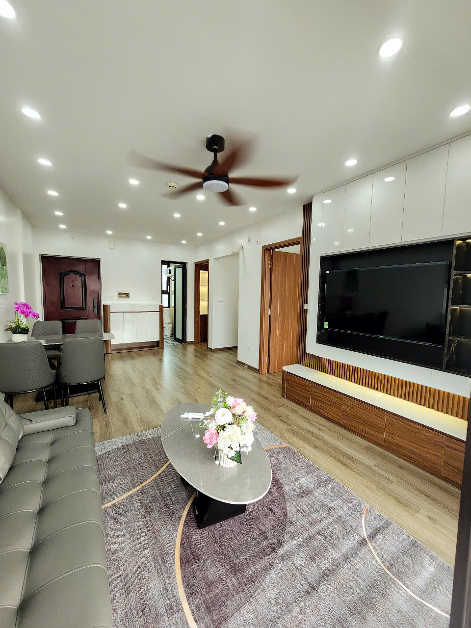 Căn hộ view hồ chung cư @Home Tam Trinh, quận Hoàng Mai, 68m2, 2 ngủ giá 4.5x tỷ - Ảnh 1