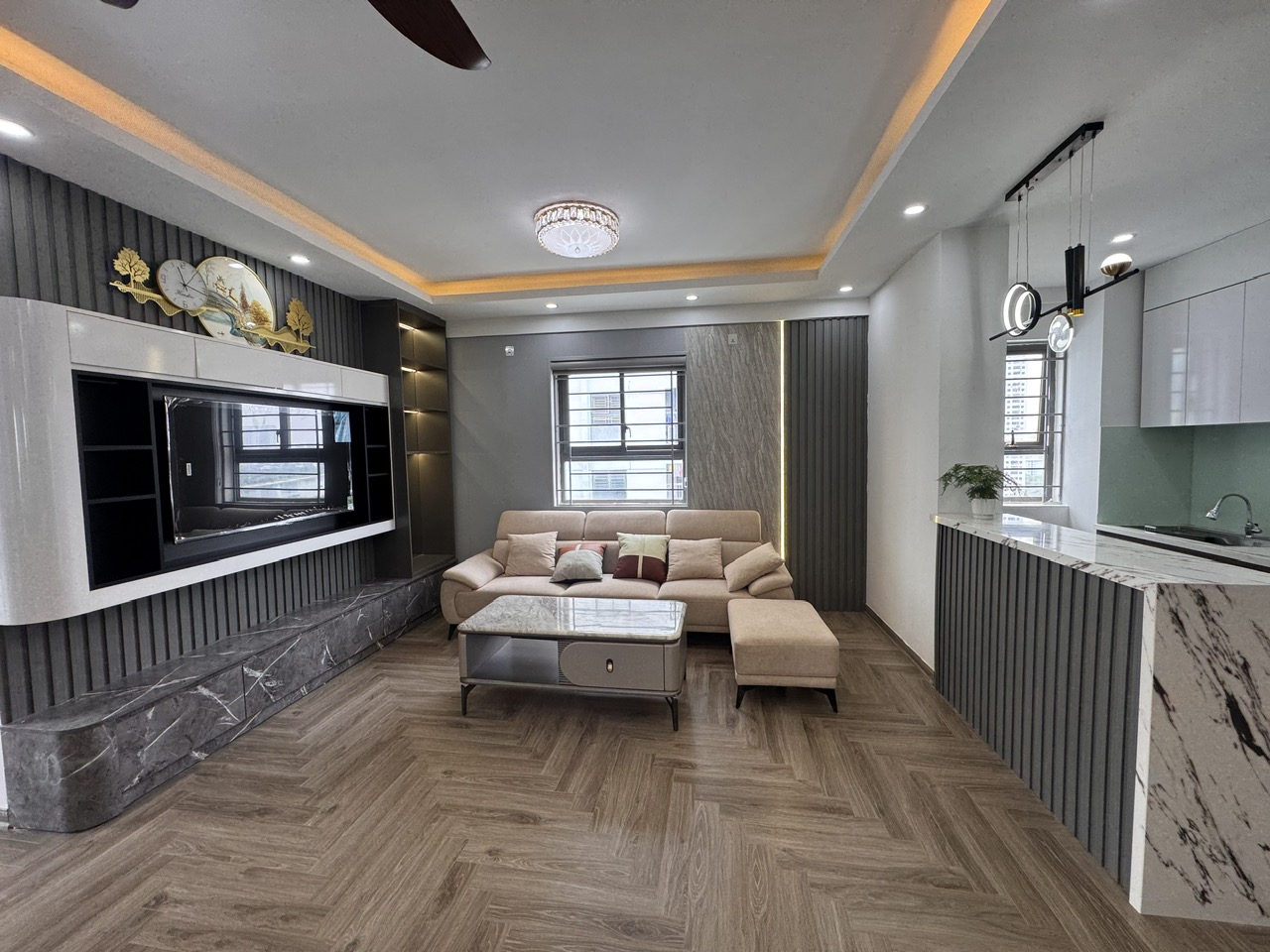 Bán căn hộ chung cư Rice City Linh Đàm, Hoàng Mai 72m2, sổ đỏ giá chỉ 4.x tỷ - Ảnh 1
