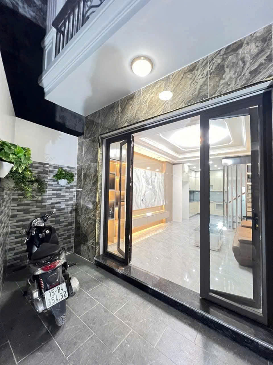 Bán Nhà Mới Xây Độc Lập Hải Phòng – Sân Cổng Rộng, Gần Đường Lê Lợi – Giá Chỉ 3 Tỷ 690 Triệu - Ảnh 4