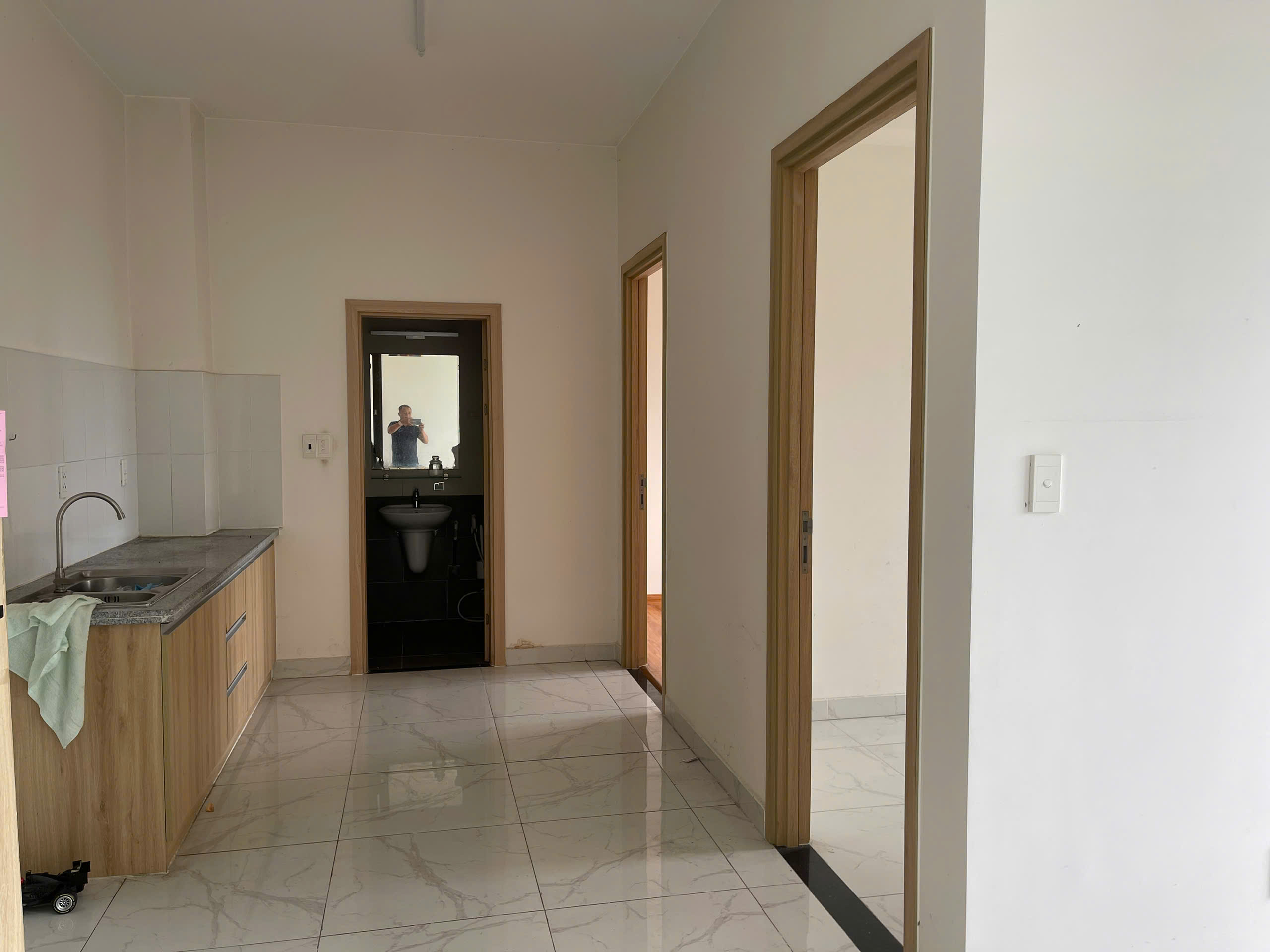 Chính chủ bán fresca giá rẻ, view quận 1 với 2 phòng - Ảnh 2