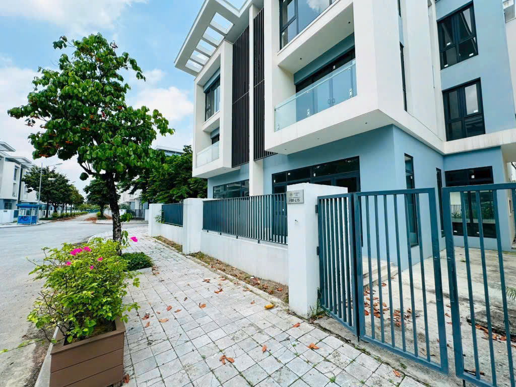 Bán biệt thự An Quý Villa Dương Nội, Hà Đông, 198m2, 4 tầng, MT 8m, 47ty TL - Ảnh chính