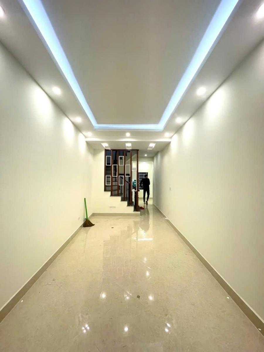BÁN NHÀ YÊN HÒA CẦU GIẤY, NGÕ THÔNG, NHÀ XÂY MỚI, NỘI THẤT ĐẦY ĐỦ, SỔ ĐỎ NỞ HẬU, 51M2, 5 TẦNG, 9.3 TỶ - Ảnh chính