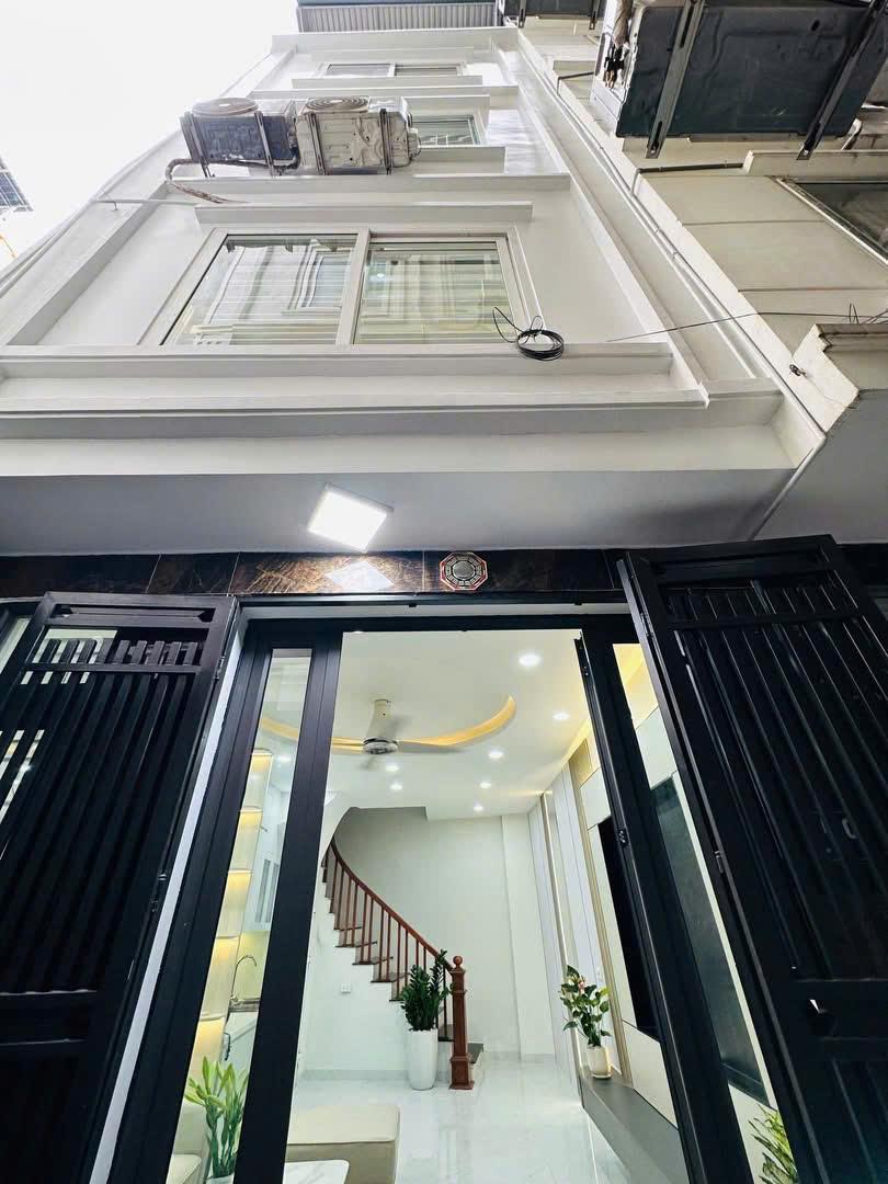 Bán nhà Tả Thanh Oai, Thanh Trì + 42 m², 5T, full nội thất xịn xò + 5,45 tỷ + 0844444453 - Ảnh chính