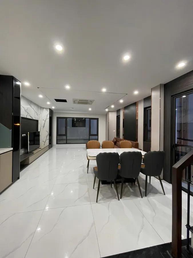 Bán Gấp Nhà Ngọc Thụy Phân Lô 55m2 6T, Mặt Tiền 5m Lô Góc, Gara Ô Tô, Kinh Doanh 13.X Tỷ - Ảnh 3