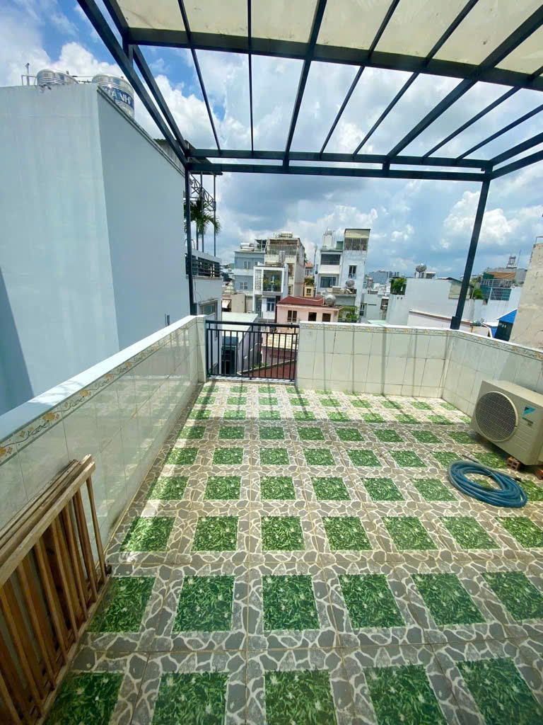 Giá mới : 6 tỷTRUNG TÂM TÂN BÌNH - CÁCH CHỢ PHẠM VĂN HAI 300M - NHÀ 4 TẦNG BTCT - SỔ ĐẸP - Ảnh 2