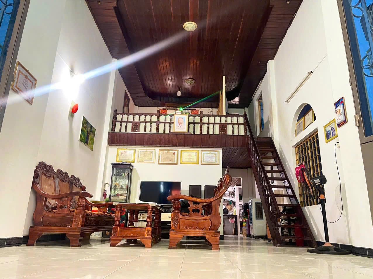 NHÀ ĐẸP- ĐẦU TƯ LÀ SINH LỜI Chính chủ Cần bán nhanh căn nhà tại quận Liên Chiểu, TP Đà Nẵng - Ảnh 3