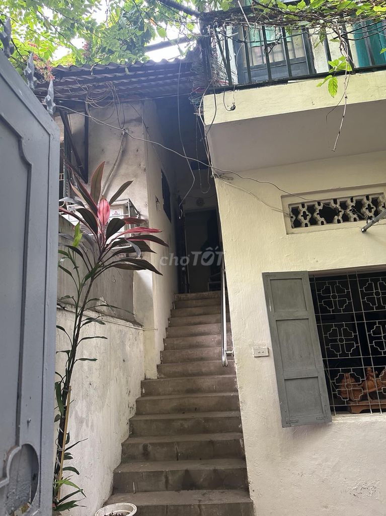 NHÀ VỊ TRÍ ĐẸP- GIÁ TỐT Chính chủ cần bán nhanh nhà tập thể tại quận Cầu Giấy, TP Hà Nội - Ảnh 3