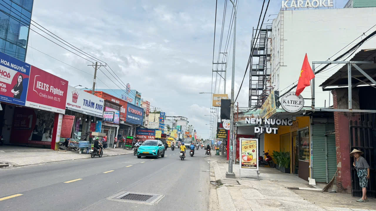 Bán Gấp Nhà  mặt tiền đường Hà Huy Giáp, Thạnh Xuân Q12, 268m2  chỉ 21 tỷ - Ảnh 1