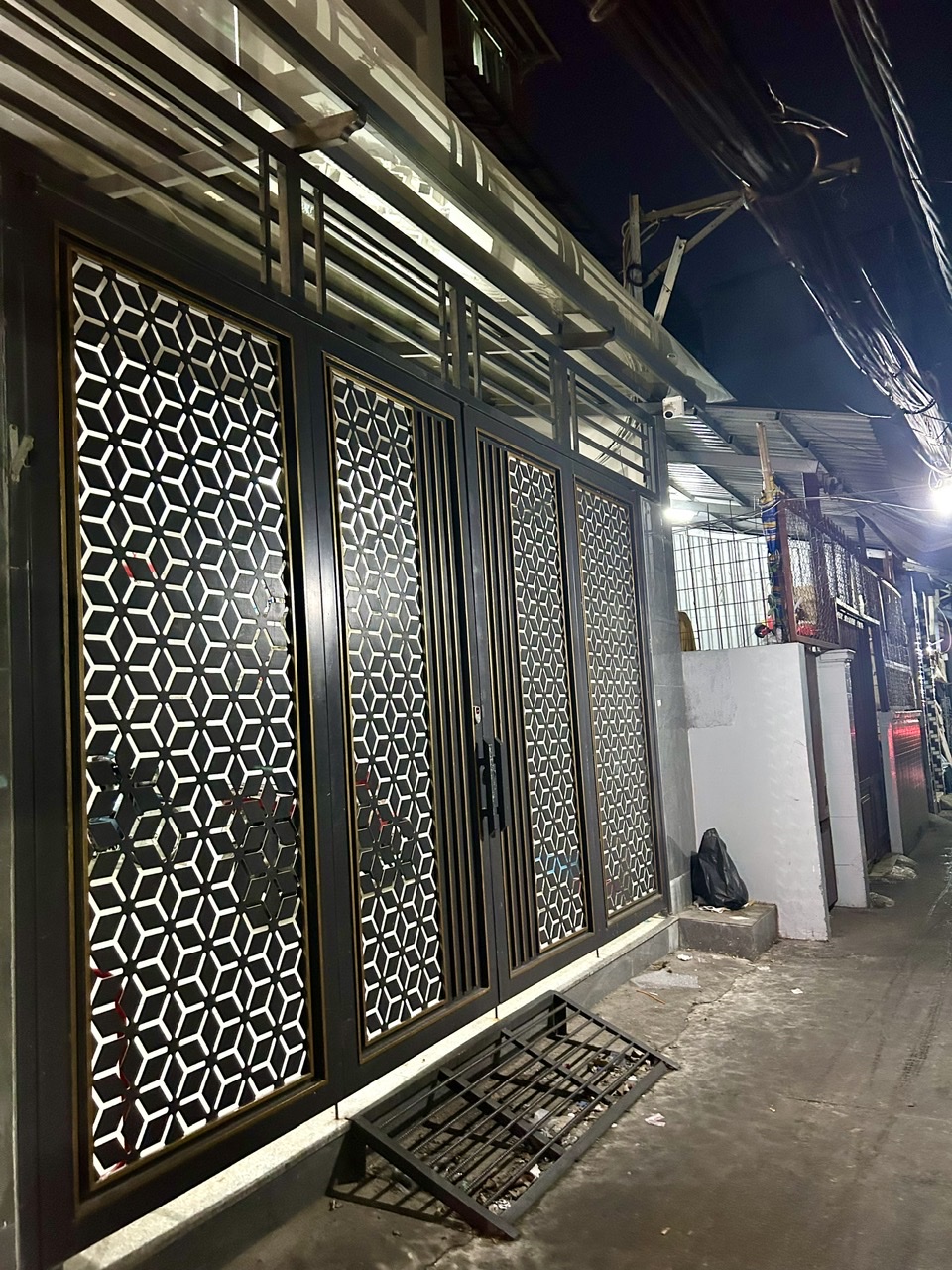 CHÍNH CHỦ CẦN BÁN CHDV - CÓ SẴN DÒNG TIỀN 35 TRIỆU TRÊN THÁNG- GẦN CHỢ, TRƯỜNG HỌC, NGAY KHU VỰC - Ảnh 1