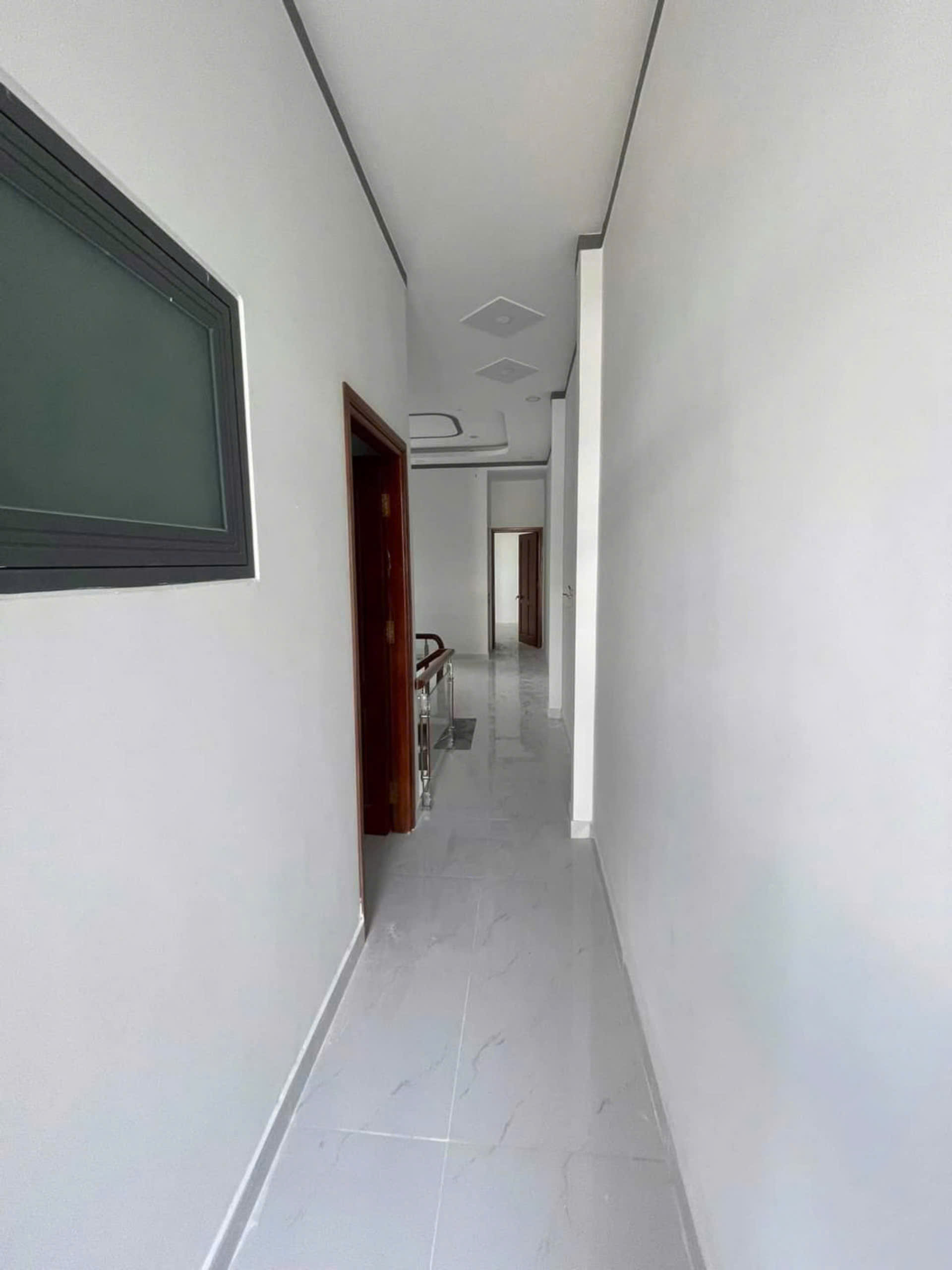 Bán Nhà Lầu Mới Xây Gần TP Biên Hoà - Ảnh 1
