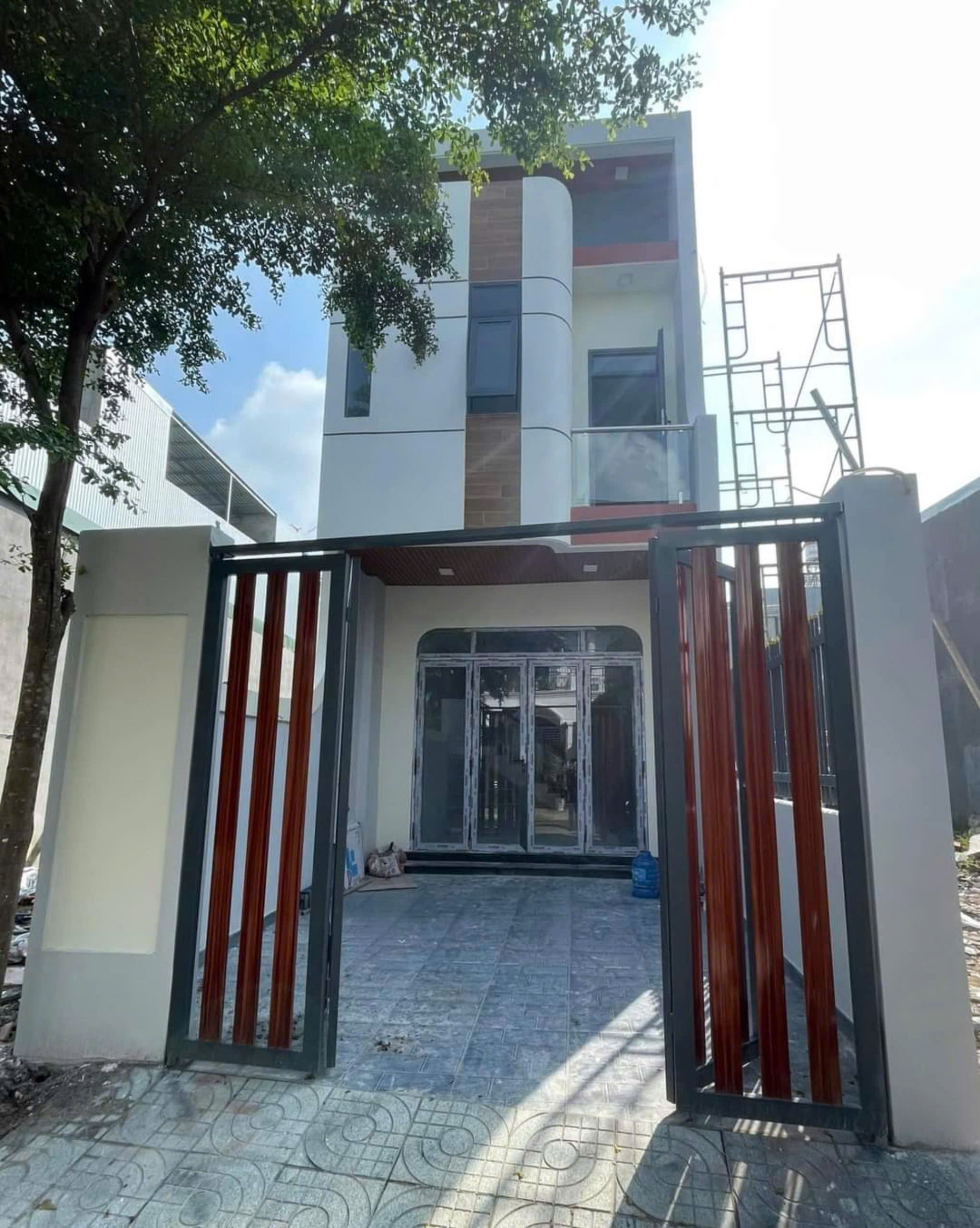 Bán Nhà Lầu Mới Xây Gần TP Biên Hoà - Ảnh 2