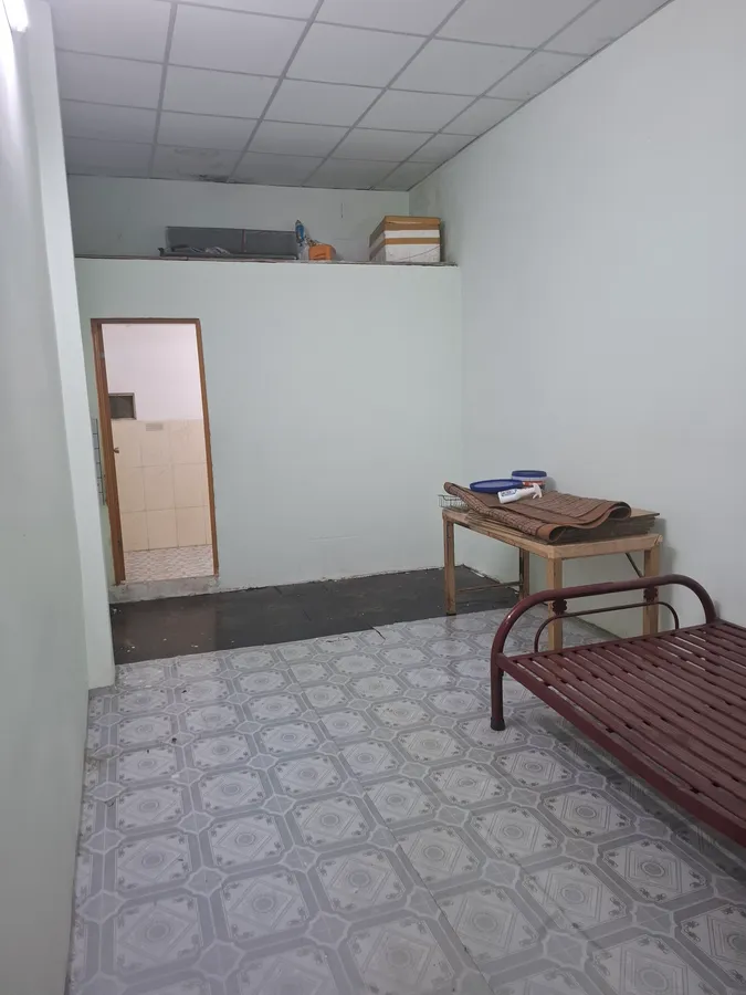 BÁN GẤP NHÀ HẺM SỐ 17 Trần Văn Ơn 55 MÉT , 2 TẦNG , NGANG 5M : GIÁ MỀM  4.65 Tỷ Tân Phú Hồ Chí Minh - Ảnh 1