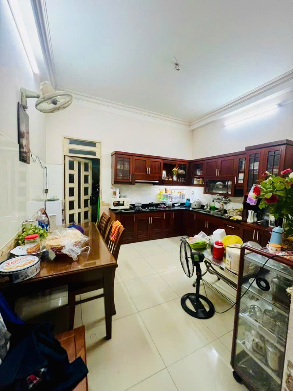 Bán nhà ngang 4.3m, Huỳnh Văn Nghệ, 3 tầng, hẻm nhựa 5m thông, chỉ 6 tỷ hơn thương lượng - Ảnh 2