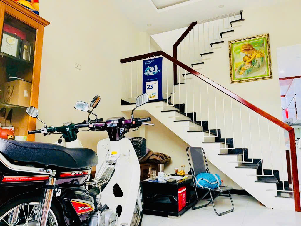 Bán nhà Thống Nhất, P.16, Gò Vấp, hẻm xe hơi, 2 tầng, chỉ 4 tỷ 9 nhỉnh thương lượng - Ảnh chính