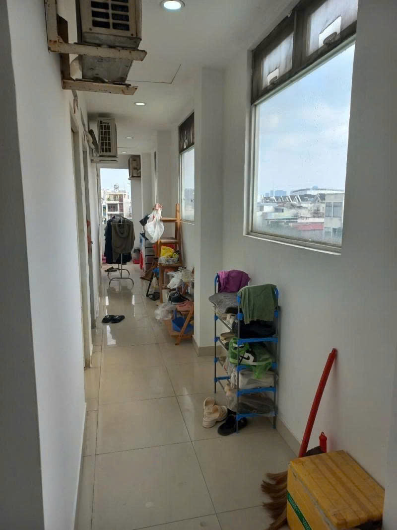 Bán nhà Dương Quảng Hàm - sau lưng Emart Phan Văn Trị, 6/8,3x24m, 6 Tầng, 32 PN, 26,5 tỷ. - Ảnh 2