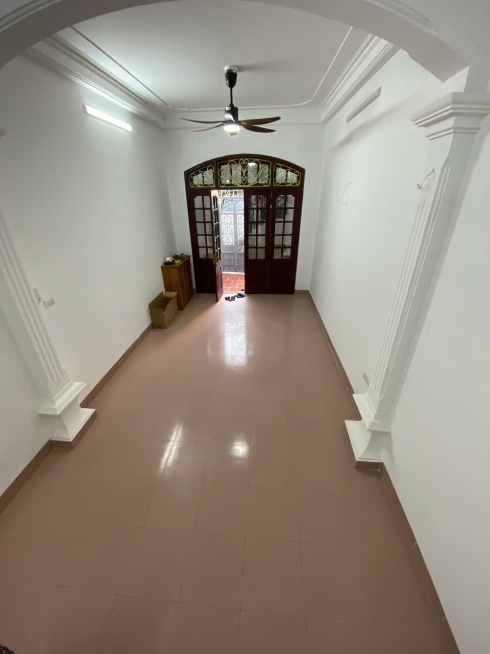BÁN NHÀ NGUYỄN VĂN CỪ – LONG BIÊN – 62M², 3 TẦNG – 9.5 TỶ - Ảnh chính