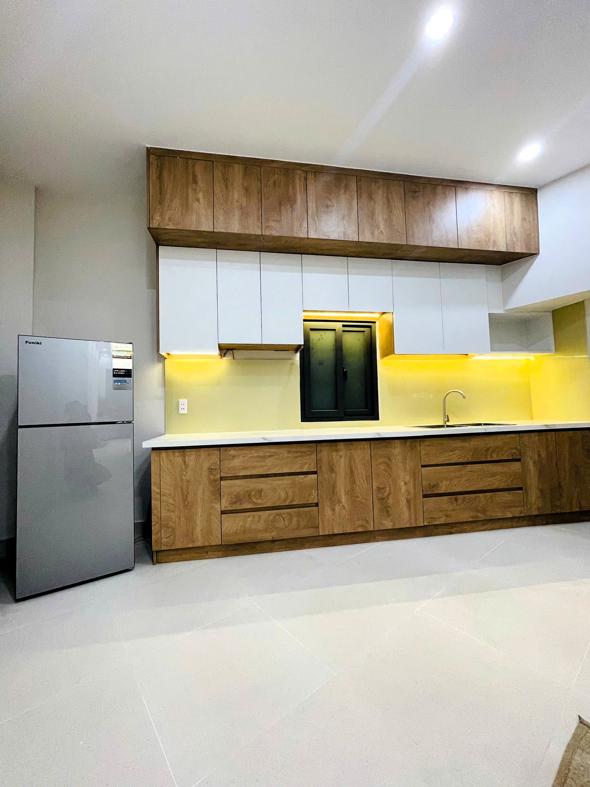 Bán nhà 1 trệt 1 lầu Linh Xuân, ô tô tới nơi, 56m2, giá chỉ hơn 4 tỷ - Ảnh 1