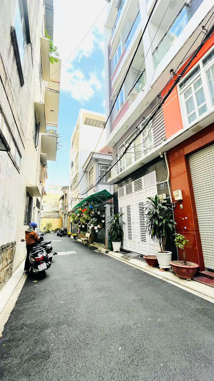 GIẢM SỐC 1 TỶ - ĐỊNH CƯ GẤP BÁN - THÍCH QUẢNG ĐỨC - P5 PHÚ NHUẬN - VIP HXH - SỔ SẠCH HOÀN CÔNG ĐỦ - - Ảnh 1
