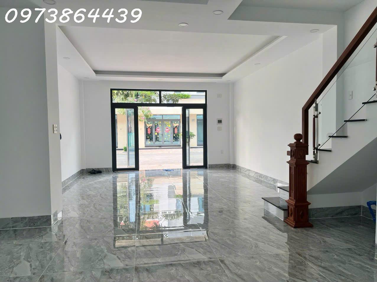 NHÀ PHỐ LIỀN KỀ 3 TẦNG - THUẬN AN - BÌNH DƯƠNG - 5X12 - GIÁ 2,9 TỶ ~ 3,2 TỶ - Ảnh 3