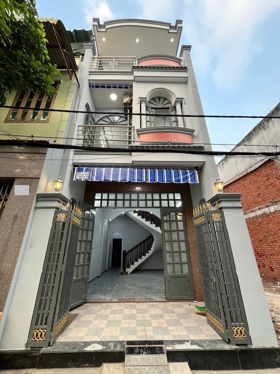 Bán nhà Gò Dầu, Quận Tân Phú, Hẻm xe hơi, 60m2, 3 tâng, giá nhỉnh 6 tỷ. - Ảnh chính