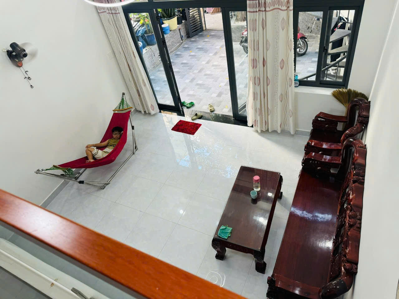 Bán nhà 2 tầng Cách Mạng Tháng Tám – Quận 10 – 7 phòng ngủ – 62m² – giá chỉ 9 tỷ - Ảnh chính