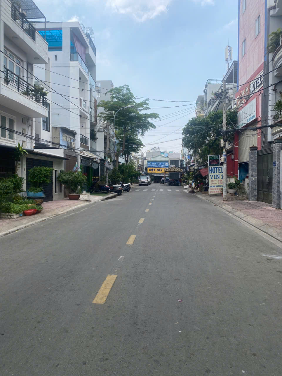 HOT, CẦN BÁN GẤP MẶT TIỀN ĐƯỜNG HỤT ĐƯỜNG ĐÔNG HỒ [P4, Q8]DT: 74M2 (3.8 X14M) 2T,3PN,2WC CHỈ 6.799 - Ảnh 3