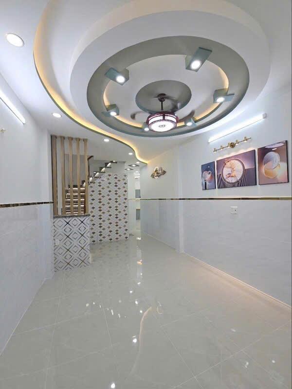**Bán nhà hẻm xe hơi Lạc Long Quân** p10, Tân Bình; (5*11) căn góc 7 tỷ - Ảnh 2