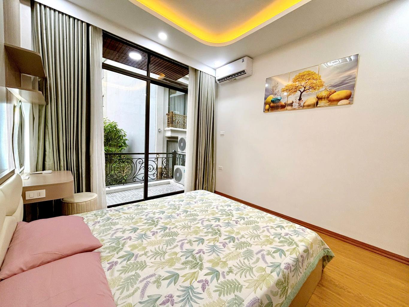 Bán nhà Lê trọng Tân, ô tô 5 tạ qua, 55m2, 5 tầng, 8,9 tỷ. - Ảnh 2